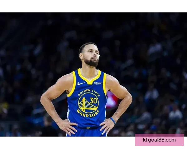 科尔表示库里恢复健康后必将出战 桑托斯信任自信心十足