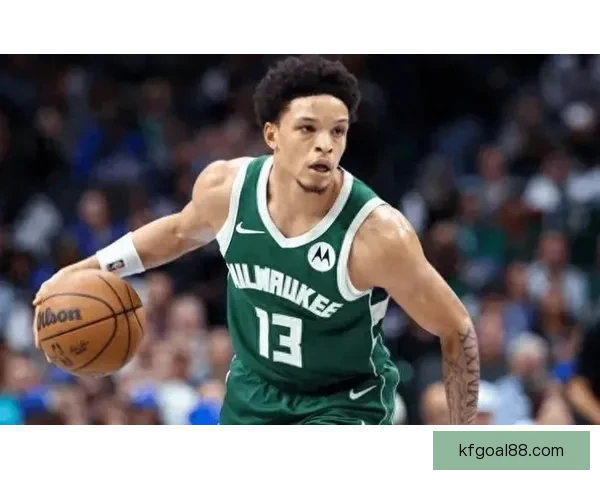 罗林斯狂砍24分三分如雨雄鹿大胜独行侠库兹马贡献20分